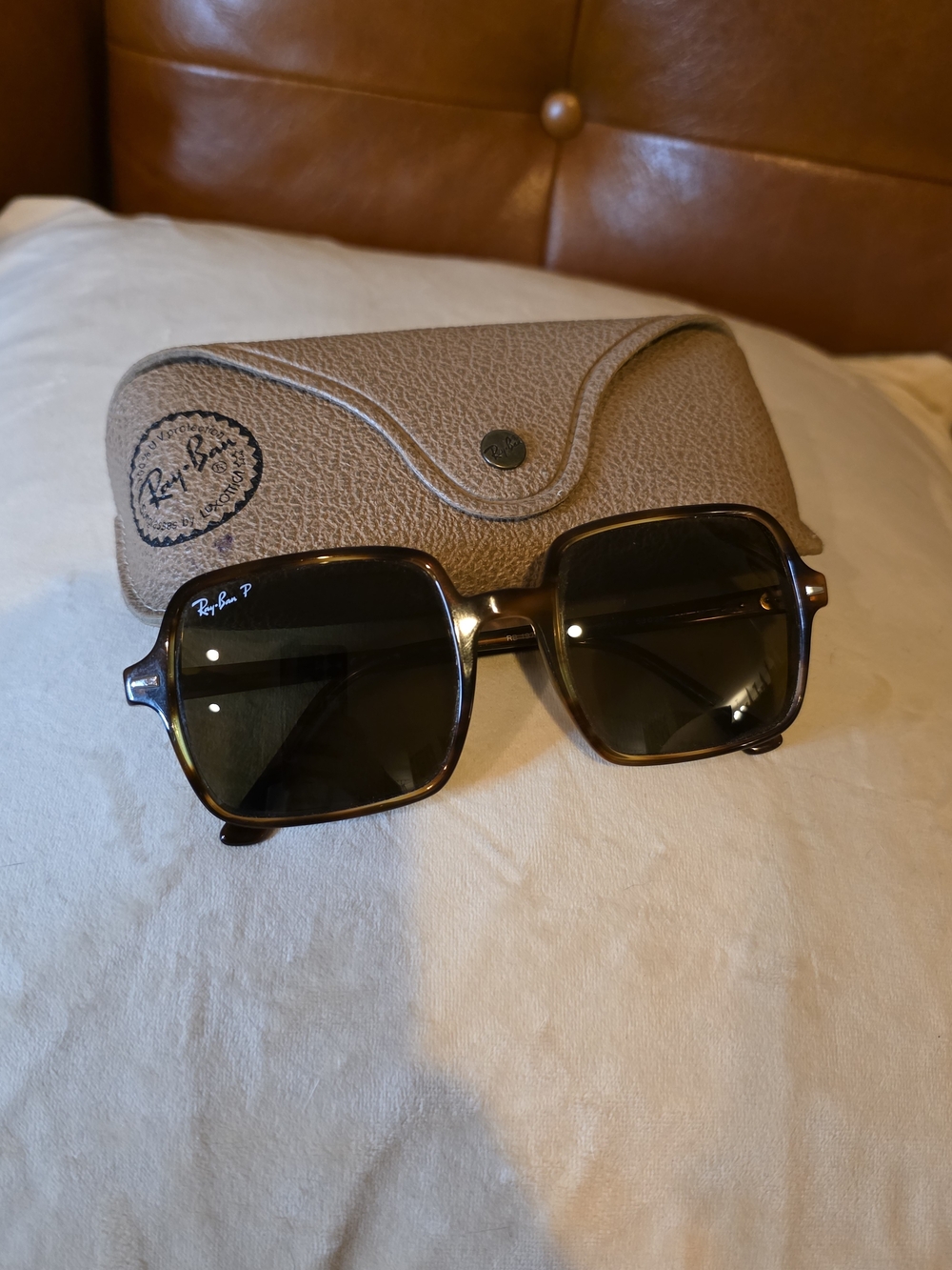 Ray-Ban Brown Tortoiseshell Square Sunglasses - Polarized with case